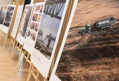 У Брюсселі провели фотовиставку про шлях українського зерна