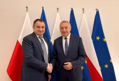 Україна та Польща домовились розвивати постачання продовольства в ЄС