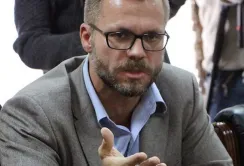 Середнім агрохолдингам допомагати вже не треба, - А.Ватадурський