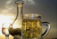 Скільки коштуватимуть горілка і пиво у 2017-му після підняття акцизів?