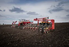 AGCO виводить на ринок нове покоління сівалок
