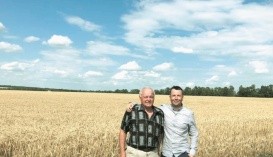Володимир Львов разом із батьком, Віталієм Львовим, одним із першопрохідців фермерського руху в Україні