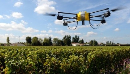 Предприниматель Адам Бри, ранее работавший в Google, намерен в этом году выпустить беспилотный летательный аппарат (БПЛА) с искусственным интеллектом