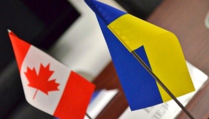 Соглашение обеспечивает преференционный доступ к рынку Канады. В частности, 98% украинского импорта будут освобождены от уплаты пошлин. Одновременно украинские компании получат также доступ и к госзакупкам в Канаде