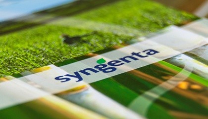 Китайская зерновая корпорация COFCO International согласилась продать швейцарской Syngenta свое подразделение по производству семян