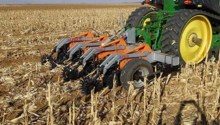 АГРОТРЕЙД впроваджує технологію strip-till на Сумщині
