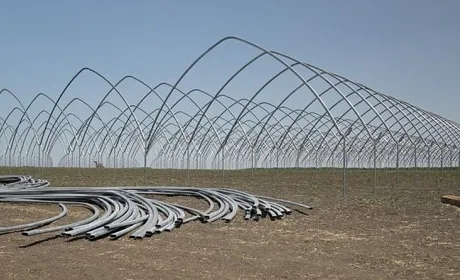 За підтримки програми єРобота на Вінниччині будують нову теплицю для вирощування суниці