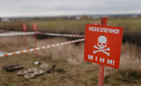 Аудит Рахункової палати: нинішня система гуманітарного розмінування в Україні є фрагментарною, недостатньо ефективною та не здатною відповісти на масштаби мінної загрози