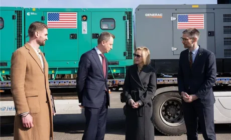 Сільгоспземлі у трьох областях забезпечать водою: США передали техніку для меліорації