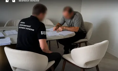 Продавав сою за безцінь: БЕБ підозрює очільника держпідприємства у завданні 9 млн грн збитків