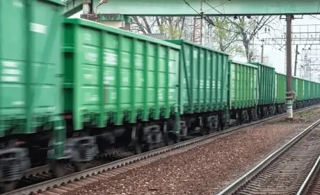 Вперше з 2022 року: Укрзалізниця індексує вантажні тарифи