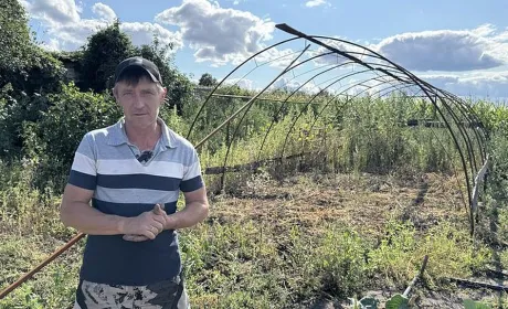 Фермер із Харківщині відновлює господарство там, де проходила лінія фронту