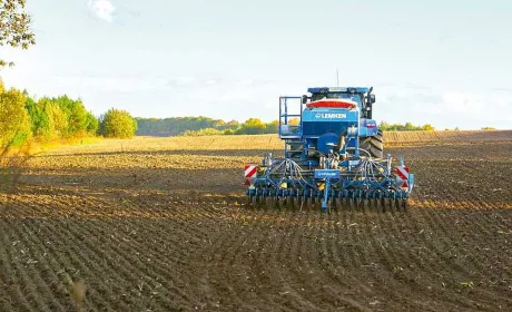 Осіння посівна: аграрії засіяли 750 тисяч гектарів із запланованих 6,3 мільйона 