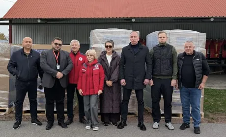 Фермери Сумщини отримали рукави для зберігання зерна