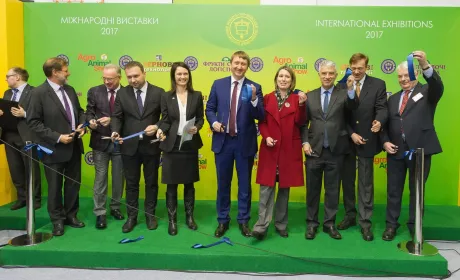 "Зернові технології 2017" розпочалися обговоренням ситуації з соєю