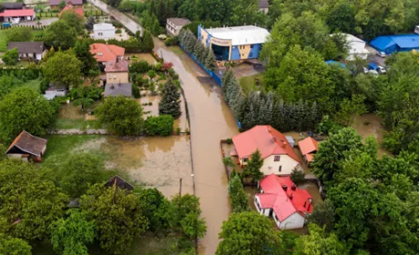 Сильні зливи спричинили численні підтоплення на півдні Польщі