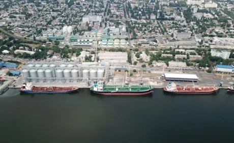 Glencore завершив придбання крупного терміналу з перевантаження олії в Миколаєві
