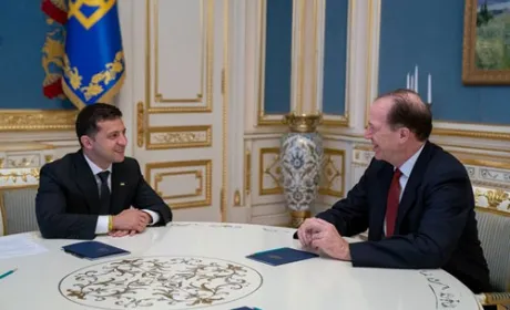 Зеленський підтвердив намір відкрити ринок землі, — Світовий банк