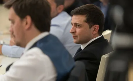 Зеленський та Гончарук обговорили з представниками аграрної галузі відкриття ринку землі в Україні