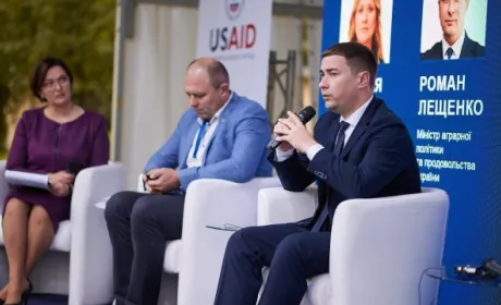 Мінагрополітики підтримує введення мінімального податкового зобов’язання на сплату податку на землю на кожен гектар, — Роман Лещенко