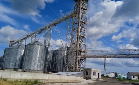 Силовики арештували рахунки найбільших господарств Черкащини