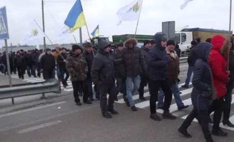 Всі обласні асоціації фермерів просять ВР продовжити мораторій
