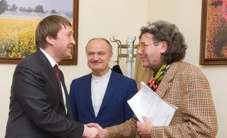 Французькому виноробу відшкодують вартість знищених виноградників