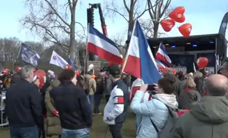 Фермери планували привезти в Гаагу 5000 тракторів в знак протесту