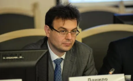 Ринок землі сьогодні існує, але він працює в тіні, — Гетманцев