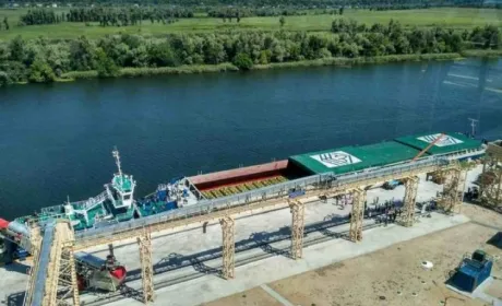 Баржа з херсонськими кавунами сьогодні вирушає до Києва