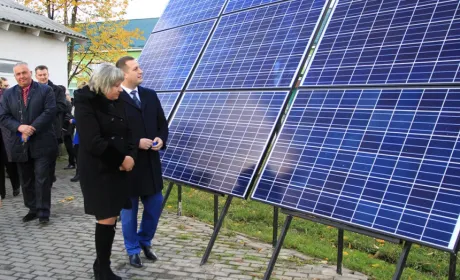 На Івано-франківщині запустили сільську сонячну електростанцію