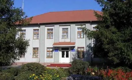 Роботу Дослідного господарства Інституту рису НААНУ на Херсонщині блокують тітушки