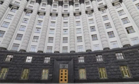 Торговельні обмеження на час карантину не торкнуться зерна, курятини та масла