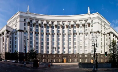 Уряд зняв бюрократичні перепони на шляху експорту дозволених груп товарів