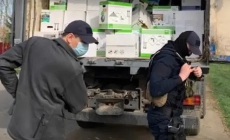 Затримали банду, яка викрадала пестициди зі складів фермерів на Вінниччині та Одещині