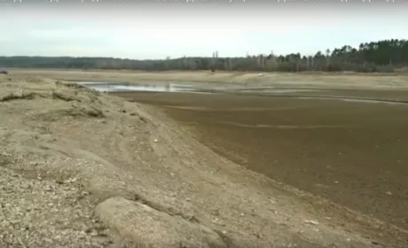 Крим стрімко засихає: водосховища зникли на очах