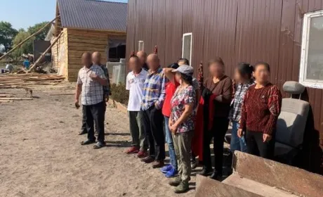 На Київщині правоохоронці затримали групу фермерів-нелегалів із Китаю