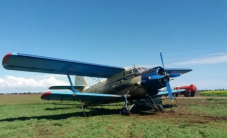 У Запорізькій області з літака нелегально вносили пестициди