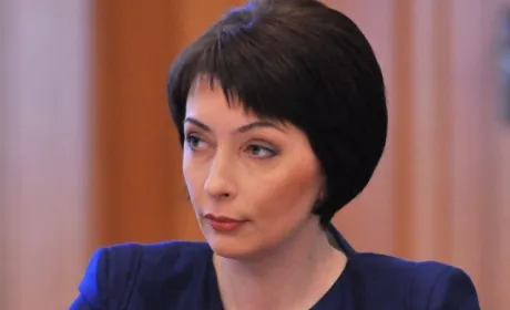 Землю можна буде купувати і продавати вже з 1 січня. Ми входимо в режим жахливого схематоза, — Олена Лукаш