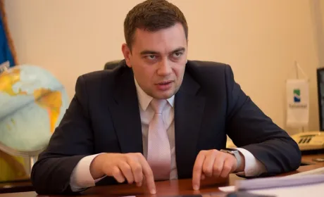 Іноземців не пускатимуть до української землі
