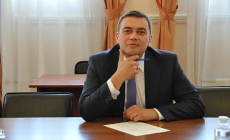 М.Мартинюк пропонує продати близько 450 збиткових агропідприємств