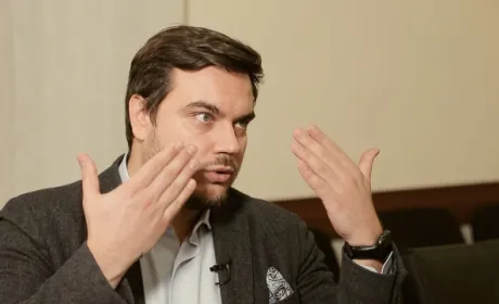 Голова комітету з економіки Дмитро Наталуха виступив за внесення поправок у законопроєкт про землю