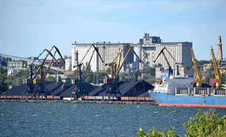 Миколаївський порт віддав близькій до фігурантів НАБУ фірмі 188 мільйонів на днопоглиблення