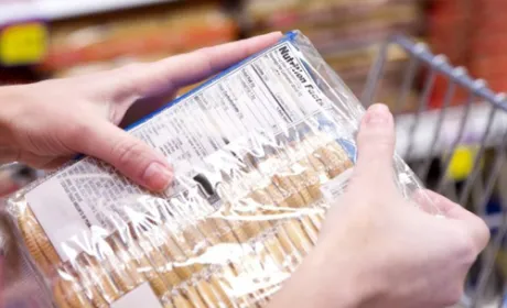 В Україні вводять нове маркування харчових продуктів: Порошенко підписав закон