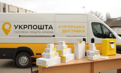 Суд заборонив замінювати сільські відділення "Укрпошти" мобільними офісами