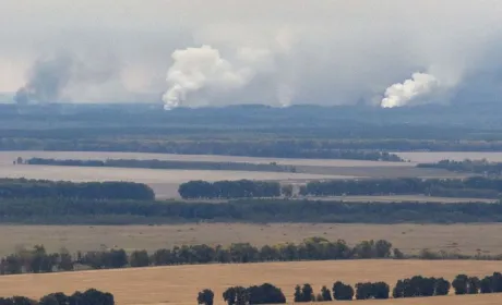 Від потрапляння снарядів в Ічні загорілися елеватор і молокозавод