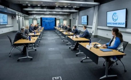 Зеленський обговорив із головою Світового банку земельну реформу