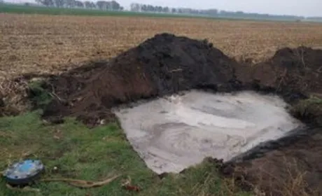 Бельгійський інвестор звинувачує в рекеті колишнього голову ОДА