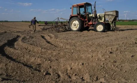 Розмінування сільгоспземель розпочали з Миколаїіщини