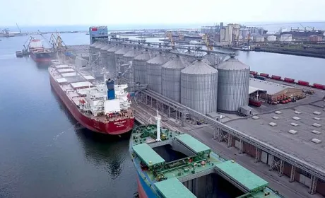 Україна та Румунія домовились про збільшення агроекспорту через Чорне море
